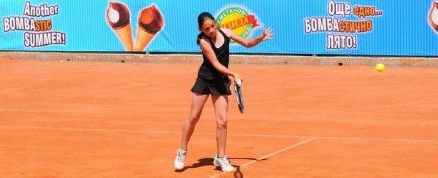 Тенис: Никола Тупаров и Тина Манолова са призьорите на „Пазарджишка пролет“