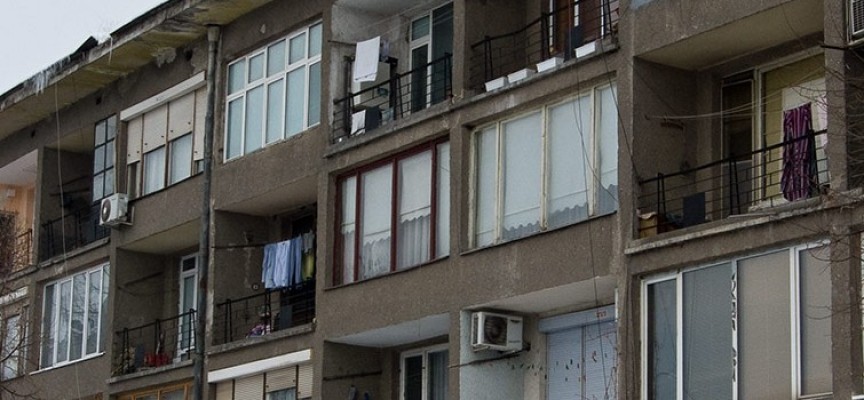 Читателска връзка: Два апартамента са обрани тази нощ на „Мария Луиза“
