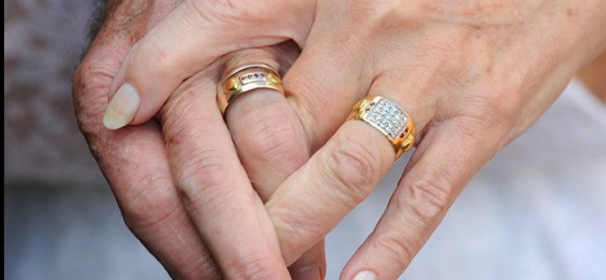 Утре: Девет двойки от община Брацигово вдигат „Златна сватба“