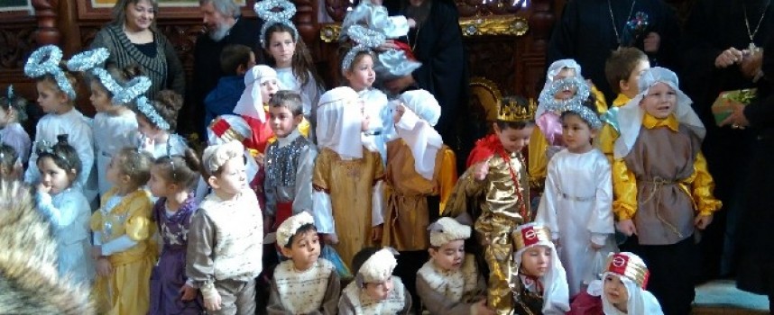 Рождественско тържество в храма Св. Георги направиха децата от „Валентина Терешкова“