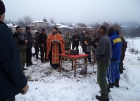 В Тополница: Хвърлят кръста в Калугерово, Лесичово и Юнаците