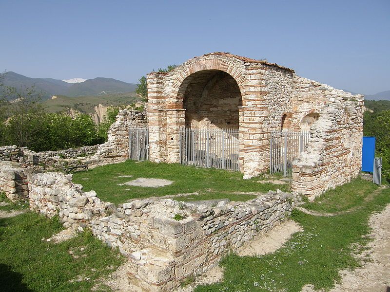 12църквата
