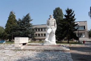 18мало