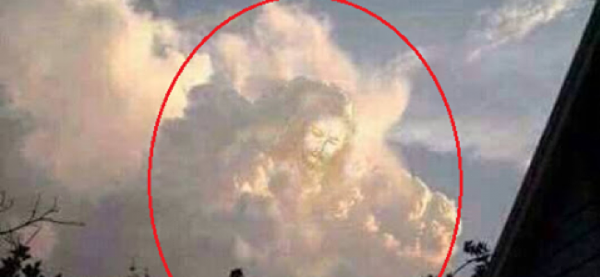 Облаци или Иисус над Пловдив?