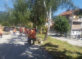 Велинград:  Извозиха 16 самосвала отпадъци от ул. „Димитър Талев“
