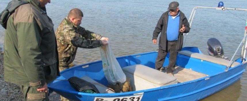 За юли: По суша и вода инспектори спасиха 145 кг. риба на Доспат и Батак