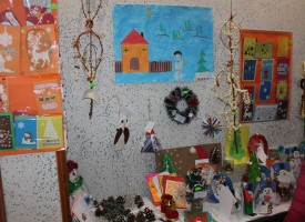 УТРЕ: Коледен базар откриват във фоайето на Община Пазарджик