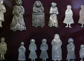 Оброчни фигурки показват в Етнографскат експозиция, научете за магическия свят на древността