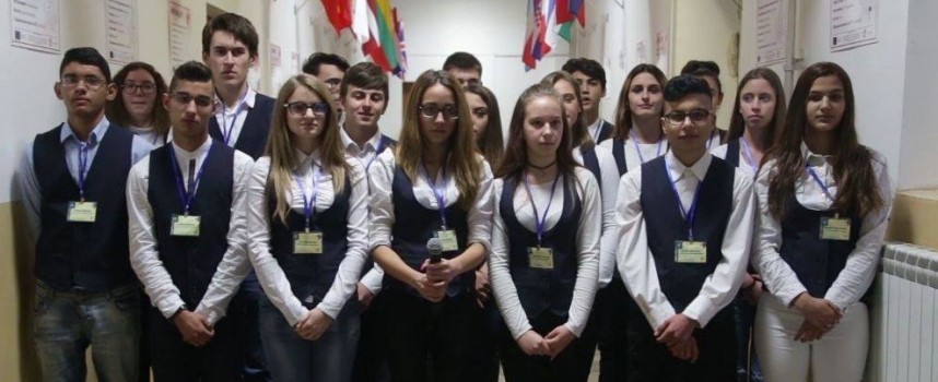 Евродепутатът Искра Михайлова ще гостува в „Коридорът на Европа“