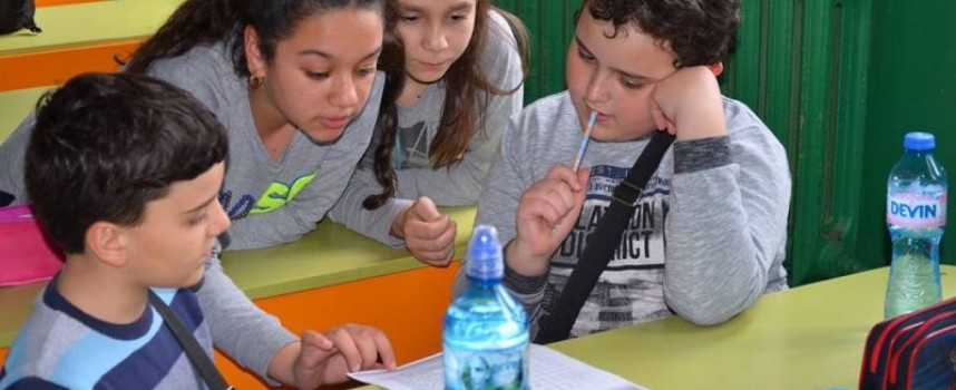 РИОСВ и ученици от НУ „Васил Левски“ в Пазарджик отбелязаха Световния ден на водата