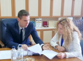 Стефан Мирев поиска от зам. министър Николова да ускори прехвърляне на сградата на бившия Педагогически колеж