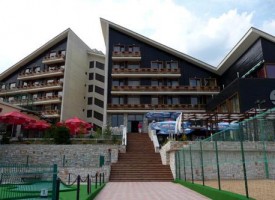 Проверяваният във Велинград хотел е „Селект“, установили са маломерни стаи, липса на сертификат за СПА център и рампа за инвалиди