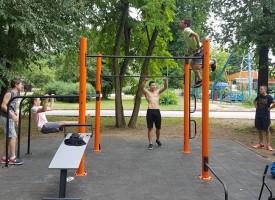Три нови стрийт фитнес площадки посрещат в парк „Писковец“, на Острова и в кв. „Запад“