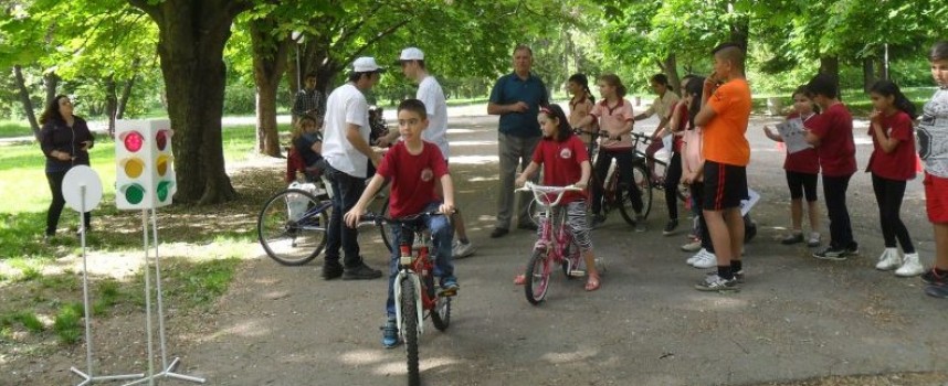 Пазарджик: С колело в центъра, може, но ако си до 12 години
