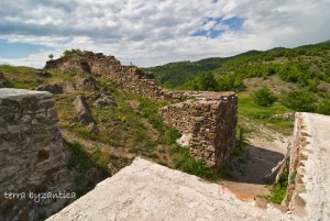 8красен