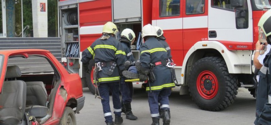 Обнародвана днес Наредба нажежи пожарникарите, ето защо