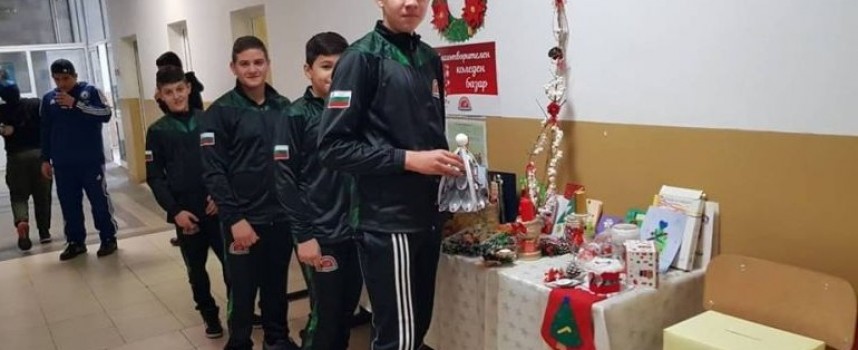 Преди Рождество: Базар за двегодишния Митко Ганев в Спортното училище