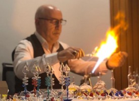 Майстор – стъклар от Турция ще представи техника „Ръчно духано стъкло“ в Средно училище „Георги Брегов“ Пазарджик