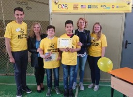 Възпитаниците на Спортното с отлично представяне и на състезанието по английски правопис Spelling Bee