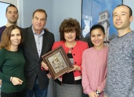 Д-р Дончо Баксанов бе поздравен от ГЕРБ Пазарджик за своя 70 годишен юбилей