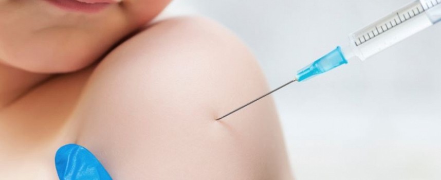 Фалшиви новини за починали от ваксина плъзнаха в градовете