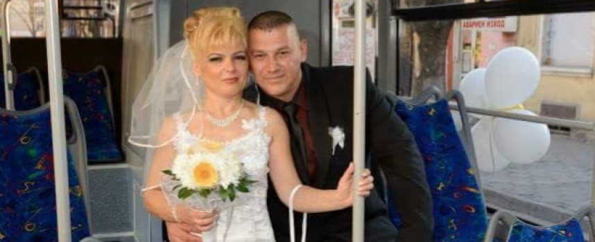 Сватбен тролей кръстосва из Пазарджик в събота