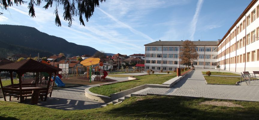 Одобрени са средства за защитени детски градини и училища в общините Батак, Велинград, Панагюрище, Стрелча, Сърница