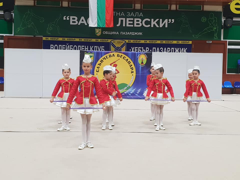29мажоретки6