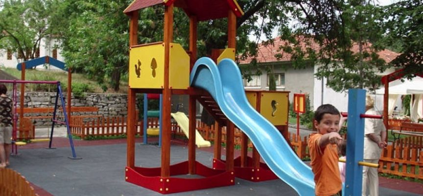 Съветниците дадоха благословия за изграждането на детски кът в Ивайло и ремонт на читалището в Главиница