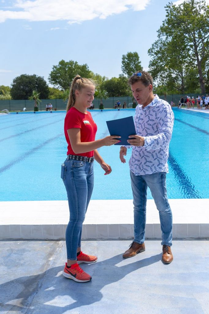 01михаела