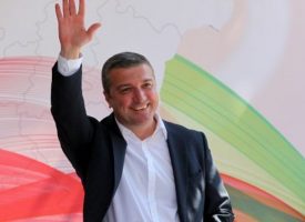 Драгомир Стойнев – водачът на БСП в Пазарджик е сред авторите на анти-кризисната програма на партията