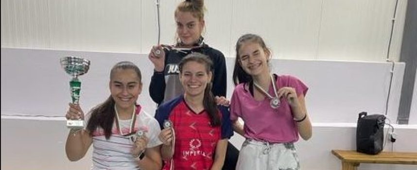 Девойките на “Бадминтон-скуош клуб Пазарджик” станаха вицешампион на Държавното – отборно първенство