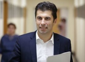 Новото правителство е факт, Кирил Петков вече е премиер