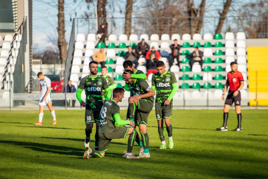 Хебър и Етър завършиха 1:1 в Пазарджик 1 13хебър1