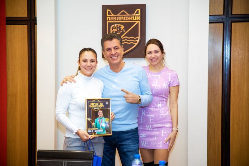 12Тодор