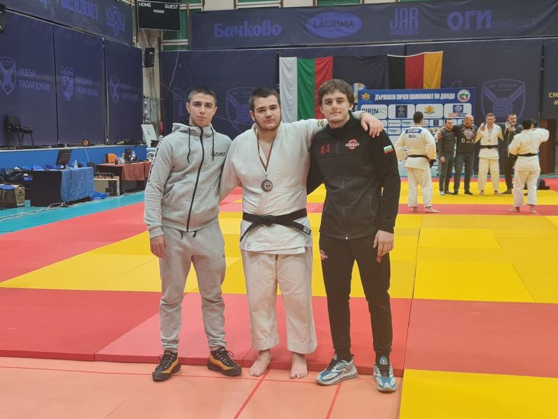 24Мариян Палев Ангел Славков Христо Вълков СК Кодокан 11 клас Спортно училище