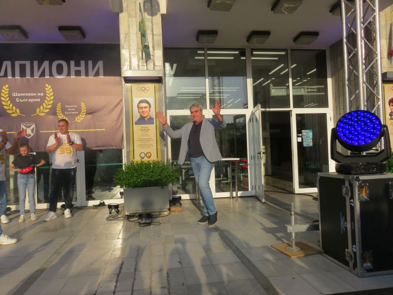 27Камило Плачи1