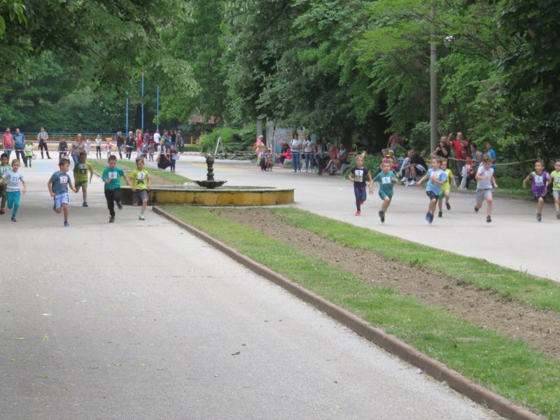 14БЯГАЩИ КРАЧЕТА2
