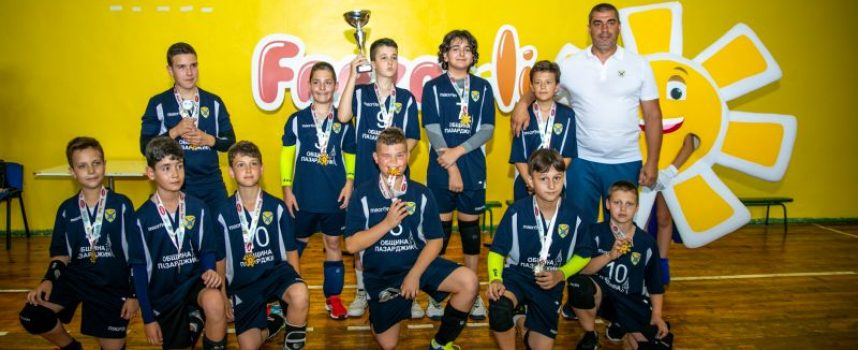Момчетата на Хебър спечелиха първото издание на волейболния турнир на Фрезколида 2022