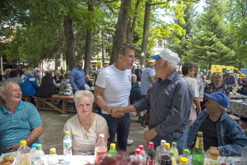 09пенсионери5