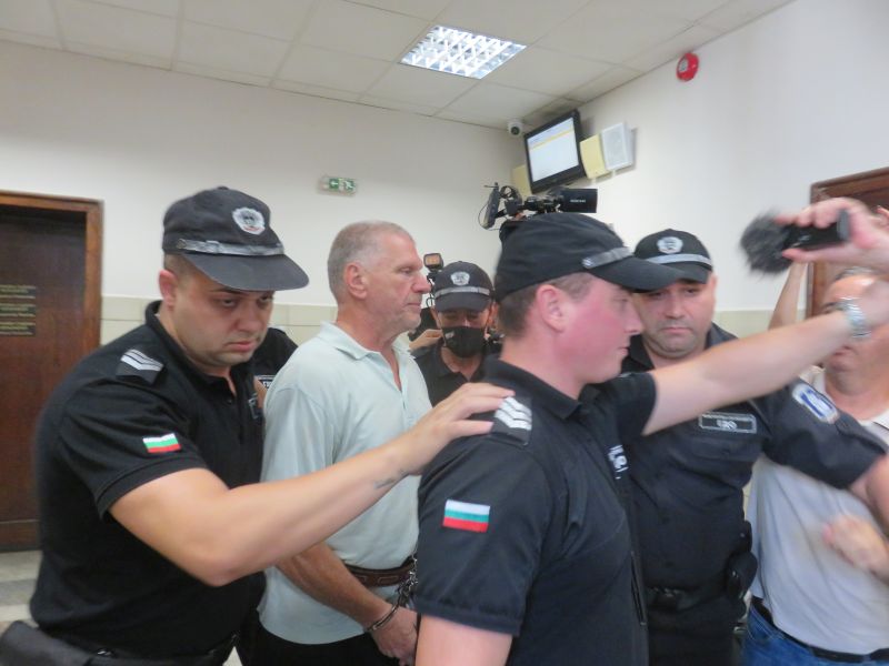 Съдия Ирина Джунева остави в ареста Минко Столарски, той твърди, че Каферинова му дължи 500 000 лева 1 01СТОЛАРСКИ„