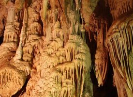 Съботни маршрути: Посетете пещерата „Алистрати“ на път към гръцките плажове