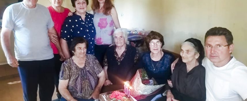 Стрелча: Донка Илиева навърши 100 години