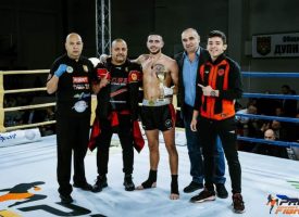 Две победи и шампионски пояс за бойците на „Спартак Пазарджик“