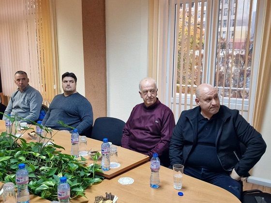 Йордан Младенов представи отчета си на Програмата за управление на община Пещера за 2022г. 3 02младенов4
