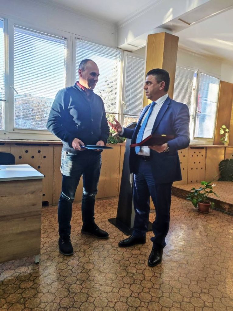 22димчо1