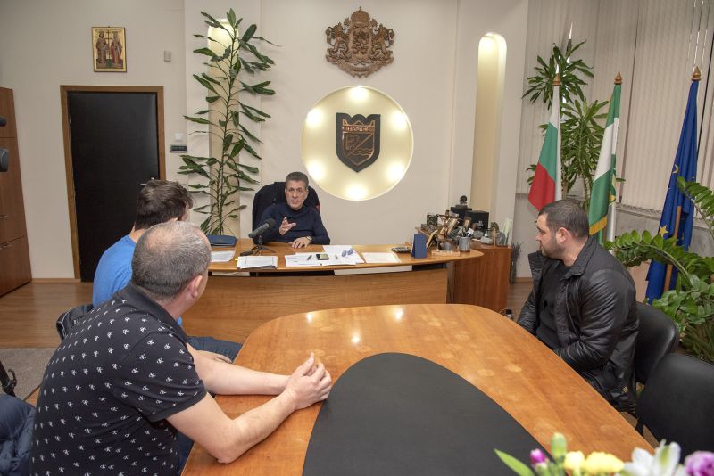 23Тодор1