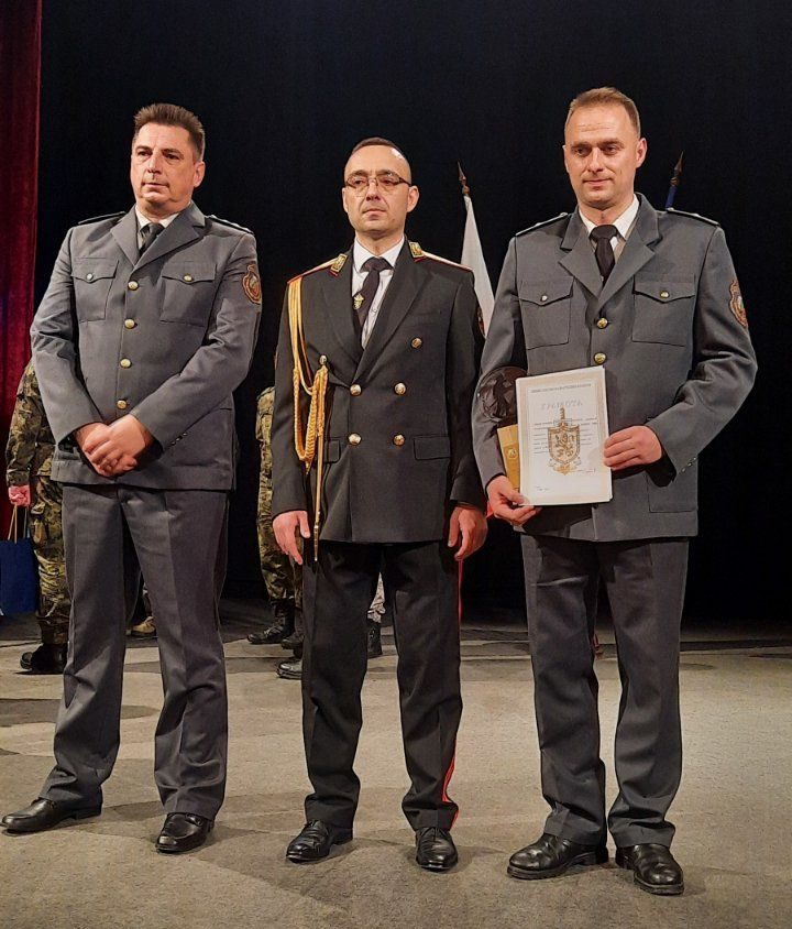 24пожарникари e1677223397904