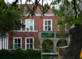 Математическата гимназия в Пазарджик в Топ 30 на школата в България