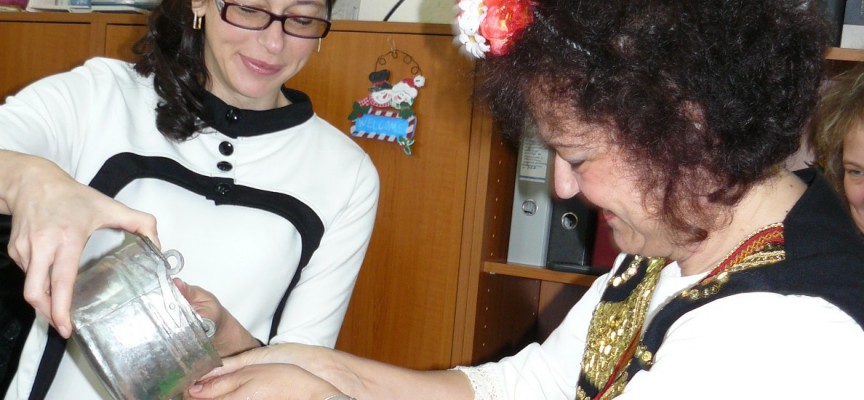 На Бабинден: 21 млади баби празнуваха днес в РЗИ